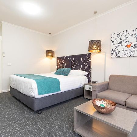 Comfort Inn Deakin Palms Милдура Екстериор снимка