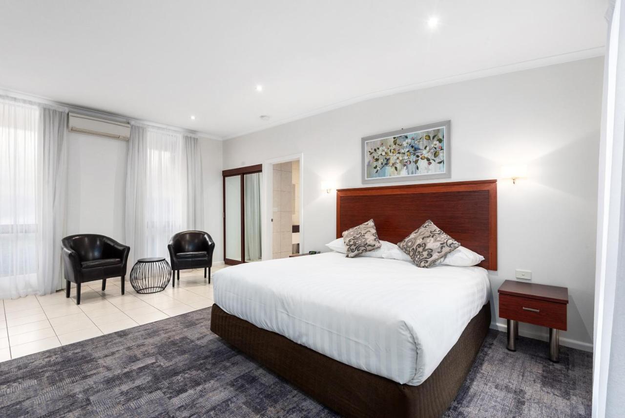 Comfort Inn Deakin Palms Милдура Екстериор снимка