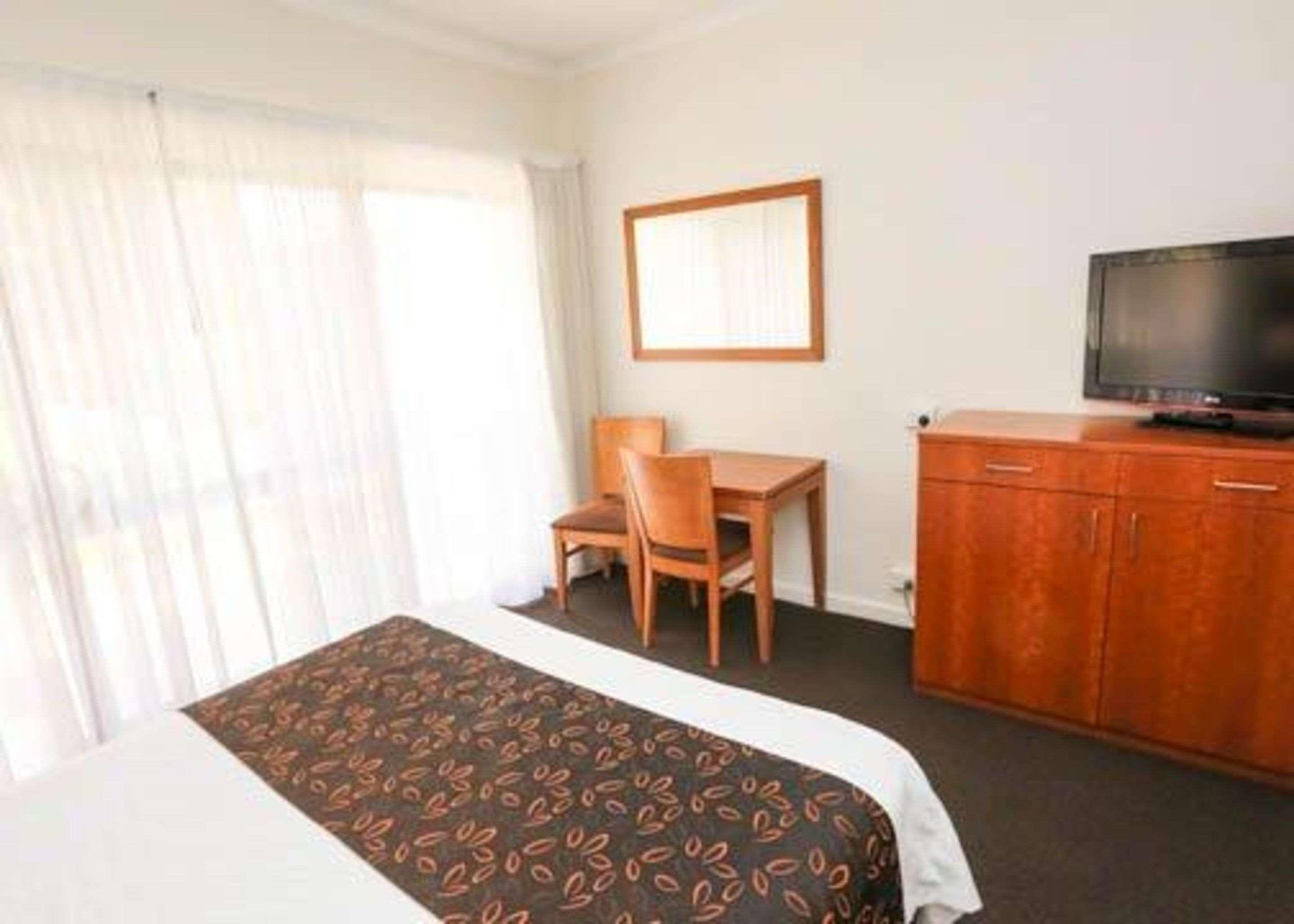 Comfort Inn Deakin Palms Милдура Екстериор снимка