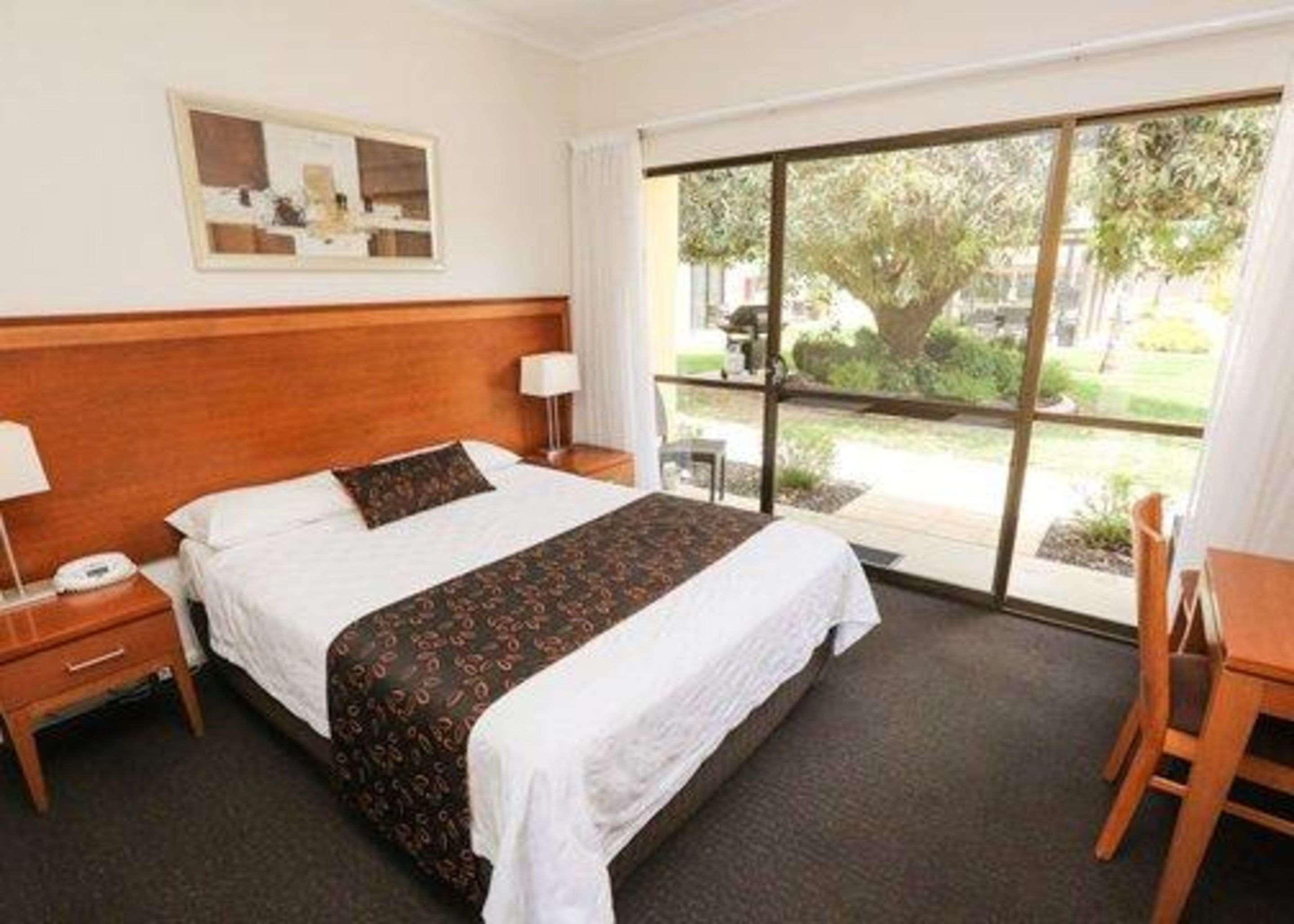 Comfort Inn Deakin Palms Милдура Екстериор снимка