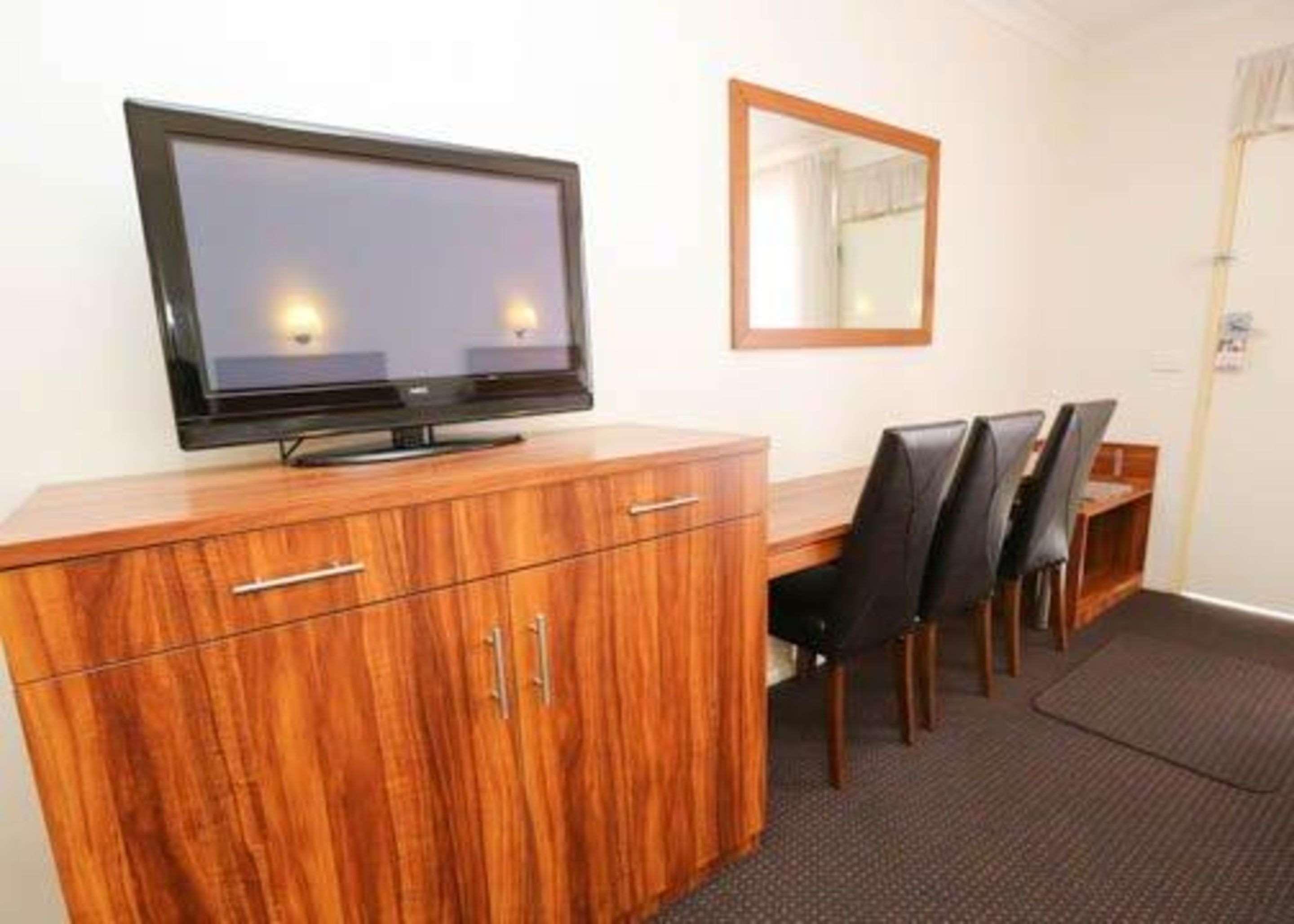 Comfort Inn Deakin Palms Милдура Екстериор снимка