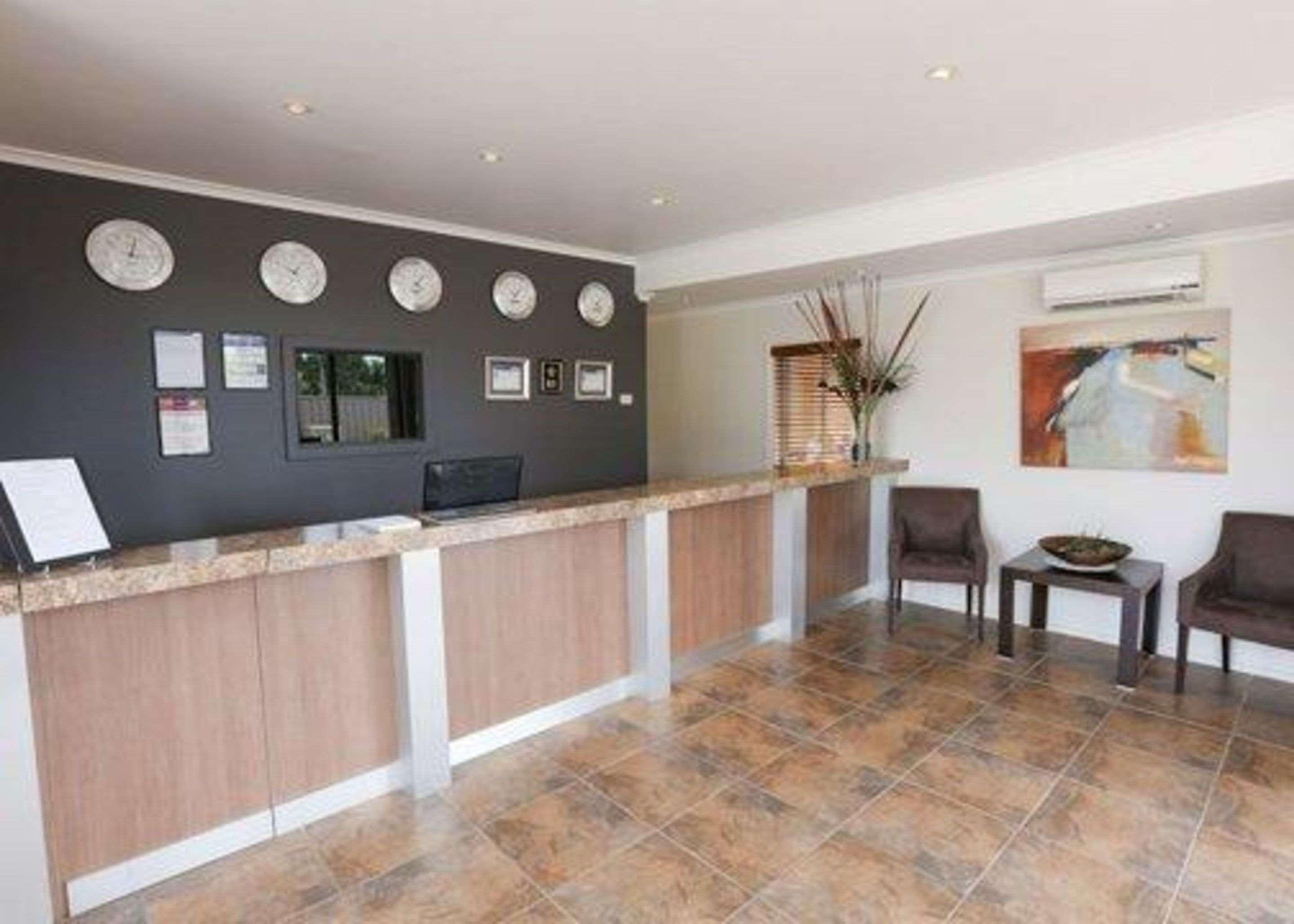 Comfort Inn Deakin Palms Милдура Екстериор снимка